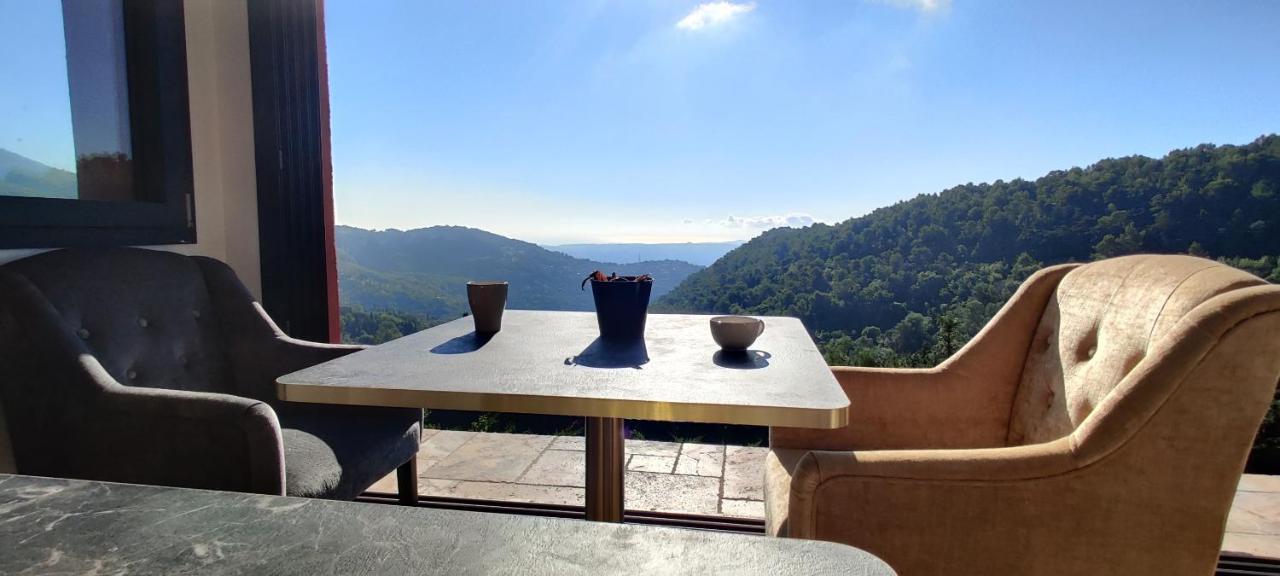 Mas Des Buscades Bed & Breakfast คาบรีส์ ภายนอก รูปภาพ